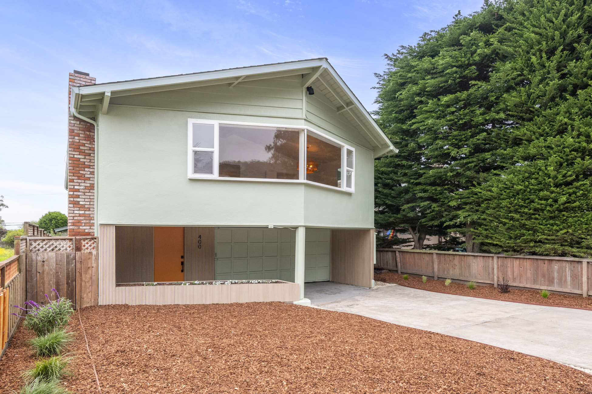 400 Miramar Drive